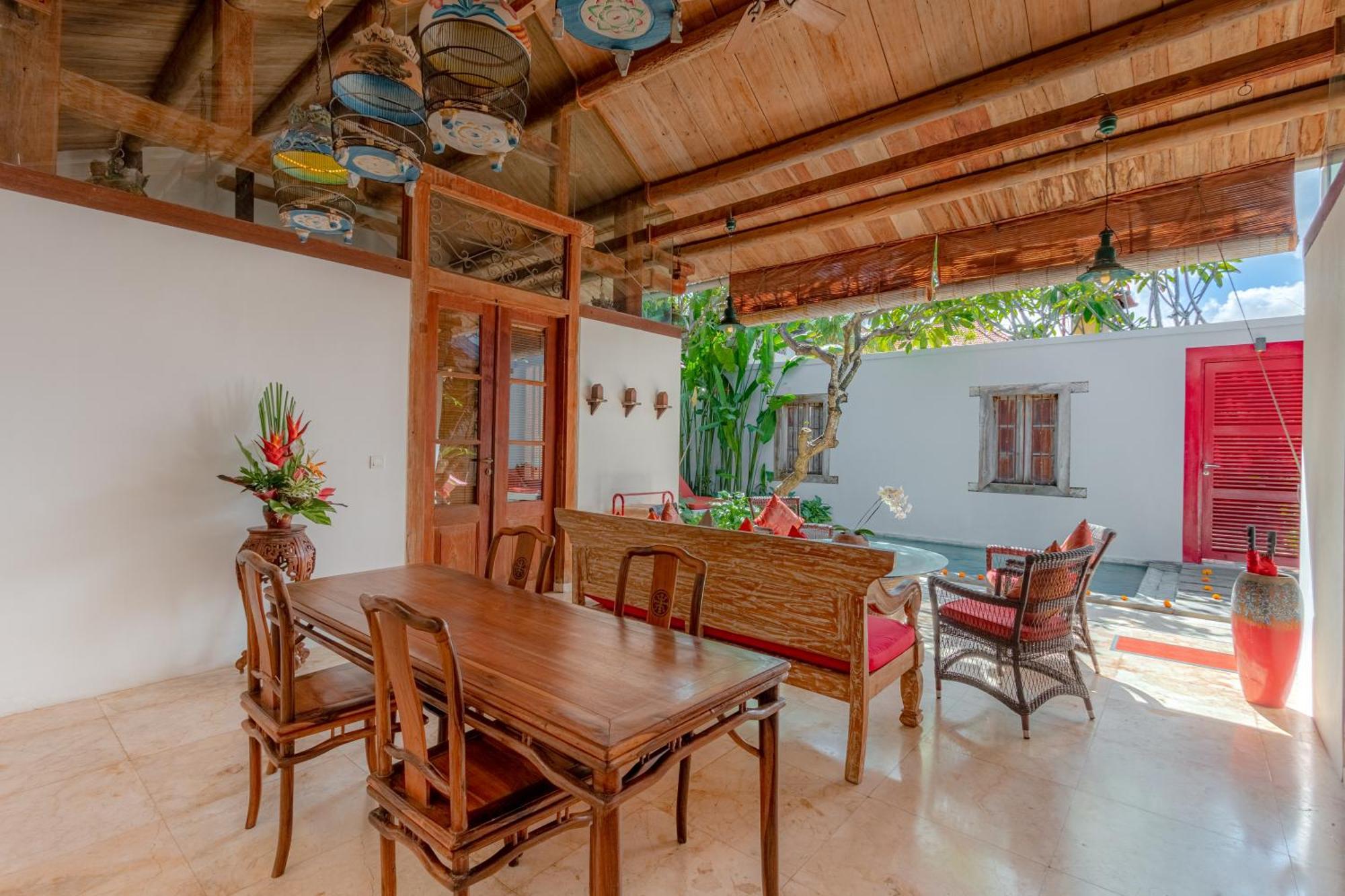 Bali Ginger Suites & Villa Seminyak  Exterior photo